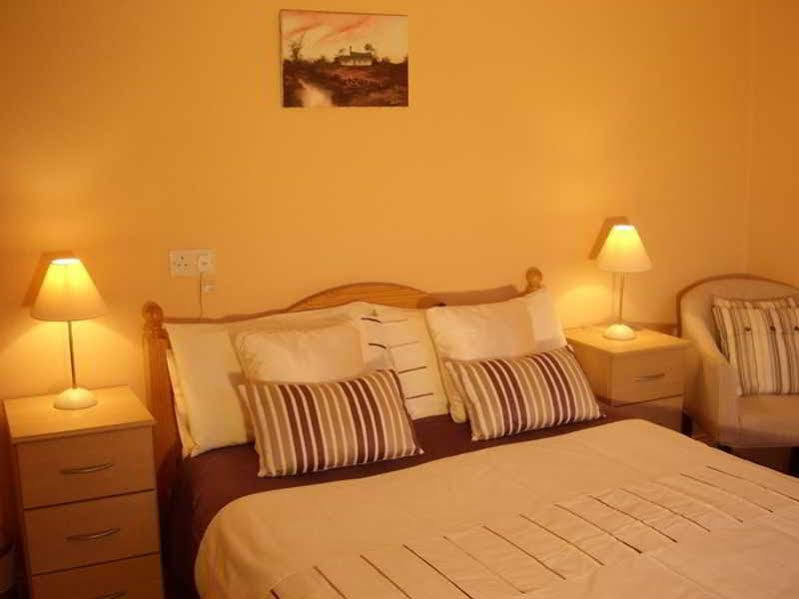 Pk Lodge Bed And Breakfast Skibbereen Exterior photo