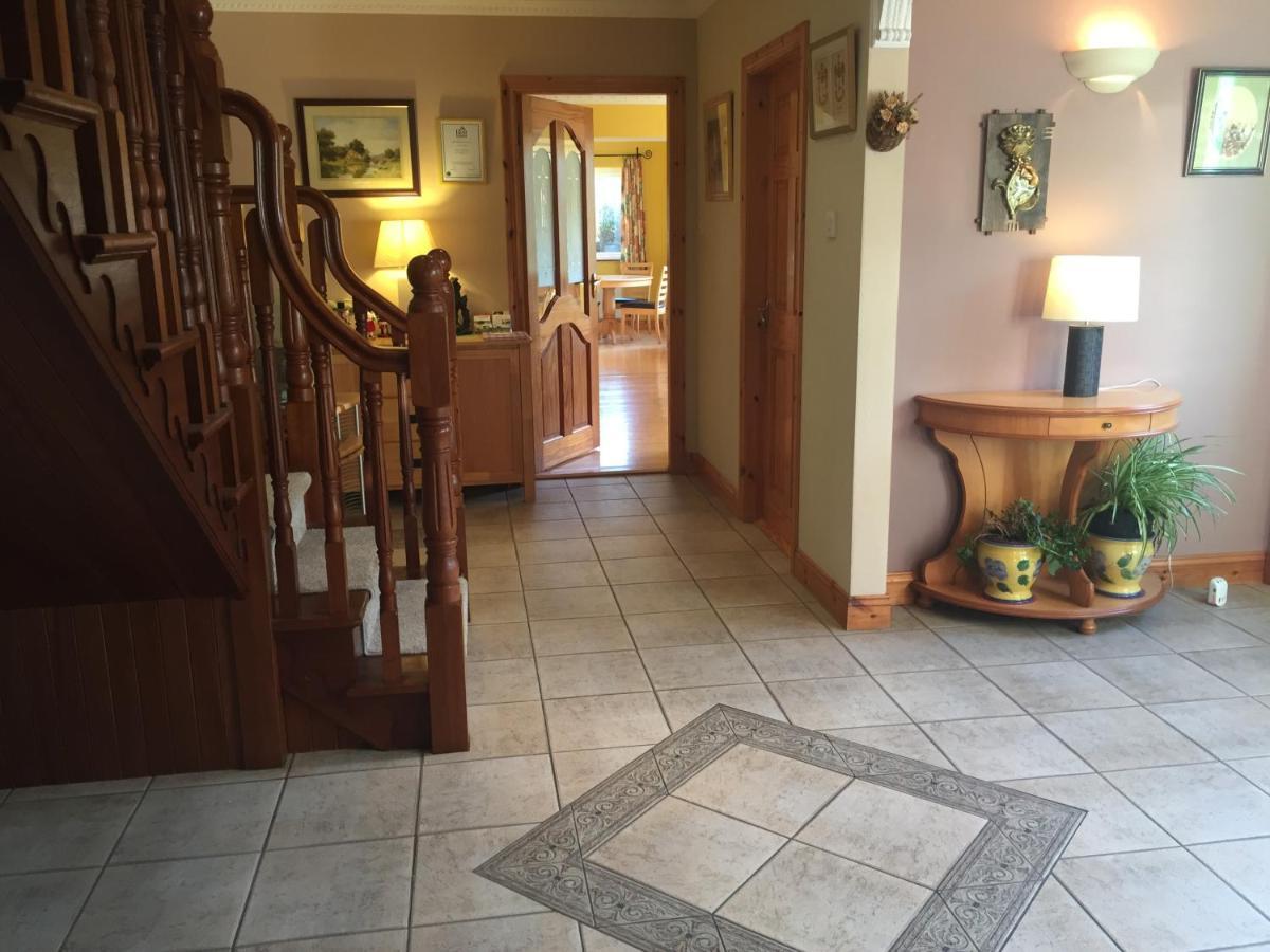 Pk Lodge Bed And Breakfast Skibbereen Exterior photo